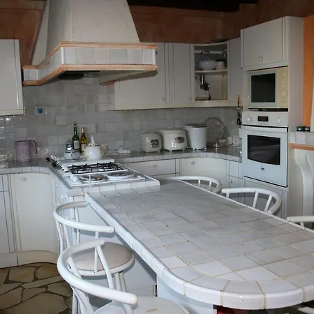 Apartment Maison Cathedrale Proche Paris